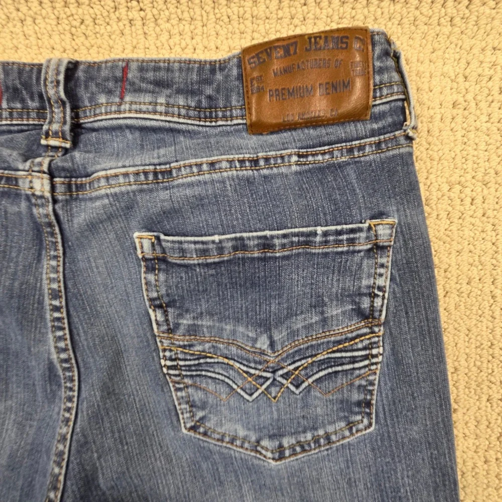 Seven7 Straight Fit Denim Jeans Medium Wash Stretch Blue Mens 32x30